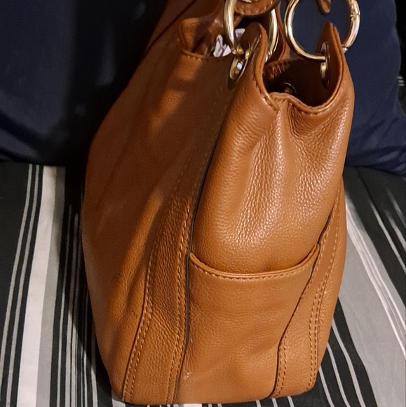 MICHAEL KORS PEBBLE LEATHER LUDLOW SHOULDER BAG - Picture 3 of 7